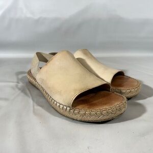 Born Drilles Distressed Leather Espadrille Slide Sandals Women Sz 7 Panna Cotta